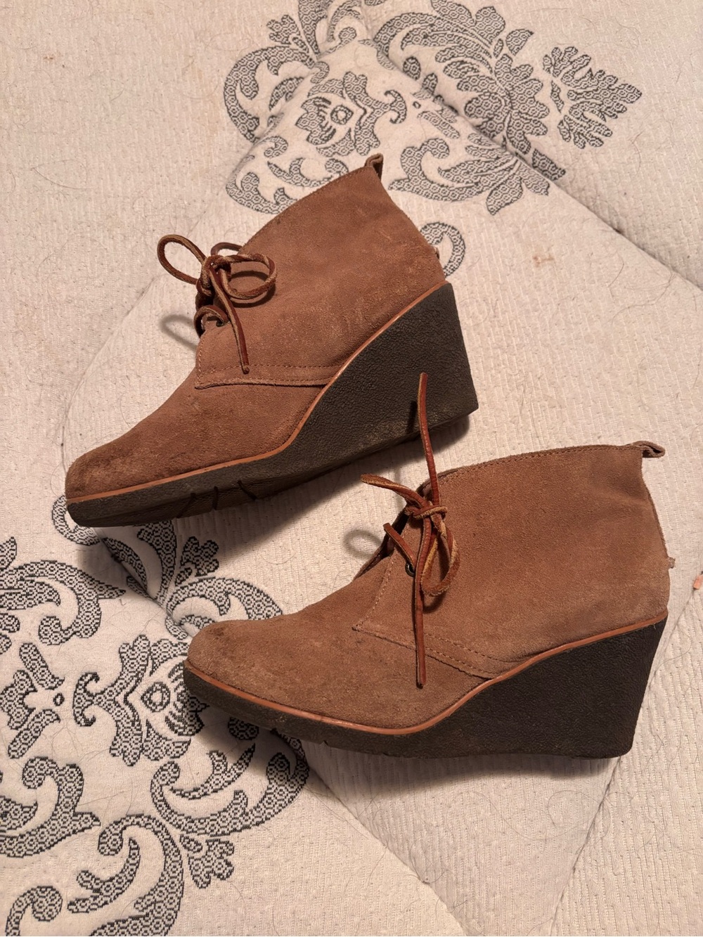 Sperry Harlow Suede Wedge Bootie